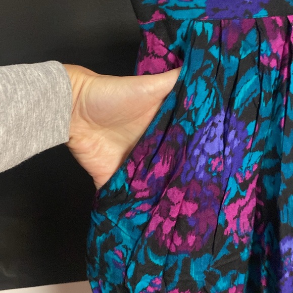 Langtry 90s rayon shorts size medium - Picture 4 of 7